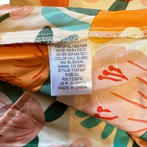 Entro Satin Flowy Floral Babydoll Feel Pick Me Up Top 2X - Picture 6 of 8